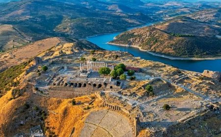 Anadolu’nun Tarihi Hazinesi Pergamon Antik Kenti