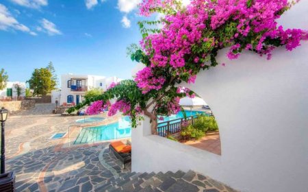 Akdeniz’in Masalı: Begonvil Kokulu Kasabalar ve Limanlar