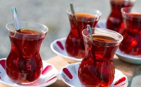 Aşırı sıcak yiyecek tüketmenin zararlarını uzmanlar açıkladı